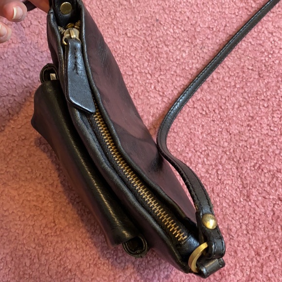 Leather crossbody bag - Picture 2 of 2